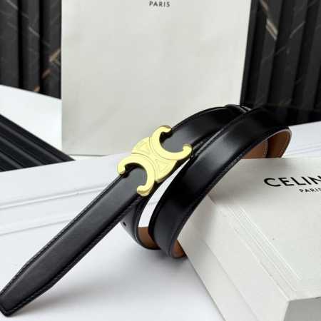 Reversible belt, usable on both sides Includes 2 leather loops for different si - Click Image to Close