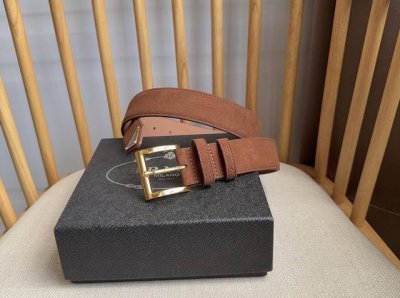 Prada's latest suede leather belt features a simple yet sophisticated style. The