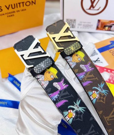 Belt: Louis Vuitton Top-Tier Replica. Belt: 100% Top-Grain Cowhide, Guaranteed