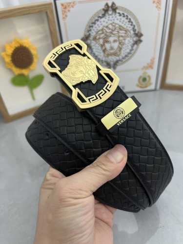 Product Name: Versace (Ddd) Material: 100% top-grain cowhide belt, guaranteed ge