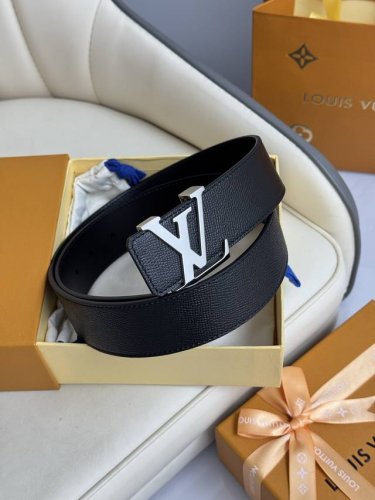 Special Lv Luxury Model Modern Decoration With Elegant And Generous Signature So
