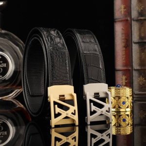 Private exclusive custom-made. Width: 3.5cm. Stainless steel automatic buckle. I