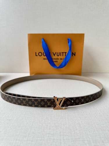 This 2.0 wide Lv Iconic double-sided belt shows the brand style with the dazzli