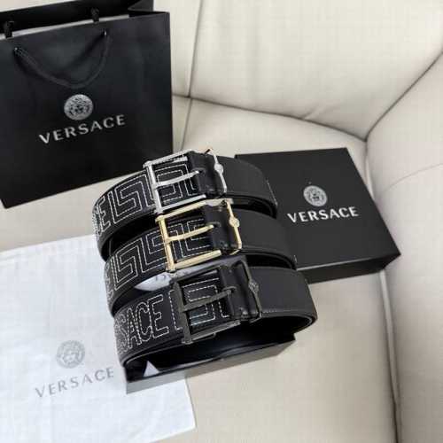 Versace, 4.0cm wide Medusa Heritage belt. Black, calfskin, engraved logo, Medus