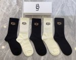 Specially packaged Ugg cashmere mid-length slouch socks! Five pairs per box, sam