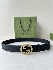 Width 4.0Cm The iconic elements of Gucci's collection are renewed in the early a
