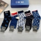 Comes with packaging. One box contains 5 pairs of Dior's new calf socks! Pure c