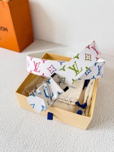 Product Name: Louis Vuitton Belt - Original Single Belt Model: Hook, Classic Pur