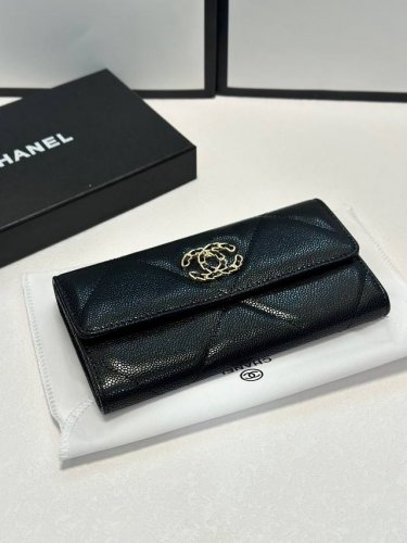 Color: Black Size: 19X10 Timeless classic, Chanel bi-fold wallet has been shipp