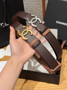 Chanel Reversible Women's Belt This belt is made of top-grain cowhide, features