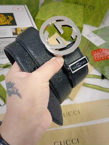 Belt: Gucci.Gu...Cci Authentic Single Piece. Belt: 100% Top-Grain Cowhide Leathe
