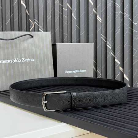This Black Leather Belt Is Crafted From Grain Leather, Showcasing A Rustic Textu - Click Image to Close