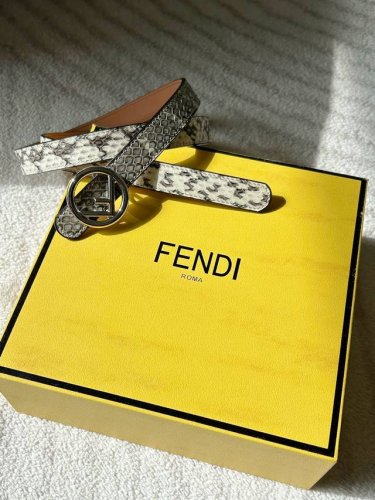 Fend I Fendi counter same high-end women's snakeskin belt, width Cm black genuin