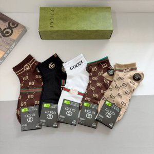 Box of 5 pairs (with packaging) Gucci super popular short socks on Instagram, p