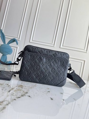 Top-quality genuine leather M46602 black 163C01 chip exclusive photos M46604 bl