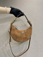 Moon Handbag 1Bc194 Suede This simple Moon handbag in nubuck suede exudes moder