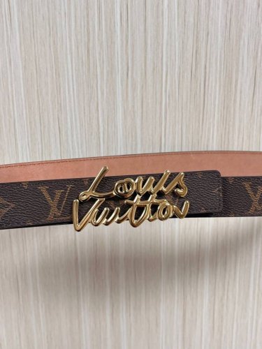 3.0 Wide monogram pattern, imported cowhide semi-resin, paired with premium wire