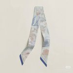 Hermes "Wonderland" Twilly scarf Twilly scarf 100% silk This small silk accesso