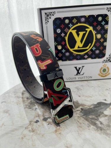 Product Name: Louis Vuitton Original Belt Material: 100% Top Layer Cowhide Leath