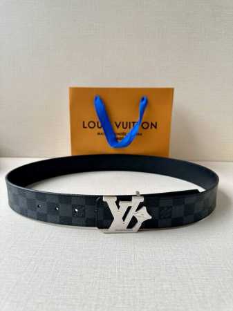 4.0Cm Lv Flower Double-Sided Belt Made From Monogram-Coated Canvas, Featuring Lv - Click Image to Close