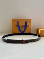 This 2.0-Inch Wide Lv Circle Double-Sided Belt Combines Leather And Monogram Can