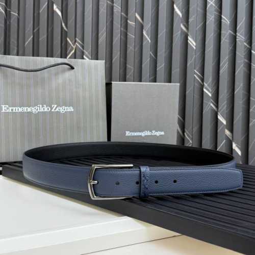 This Belt Is Crafted From Grain Leather, Showcasing A Natural Texture. The Tripl