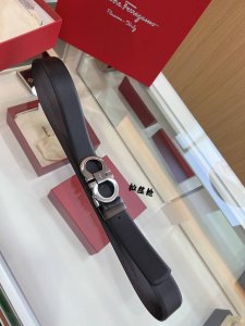 A collection of great finds: Salvatore Ferragamo men's 3.5cm exquisite boutique