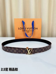Louis Vuitton 2.5cm wide classic leather belt, featuring the iconic Monogram des