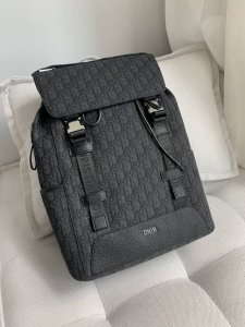 Dior In stock DDD's new Oblique printed lettering canvas backpack is now shippin
