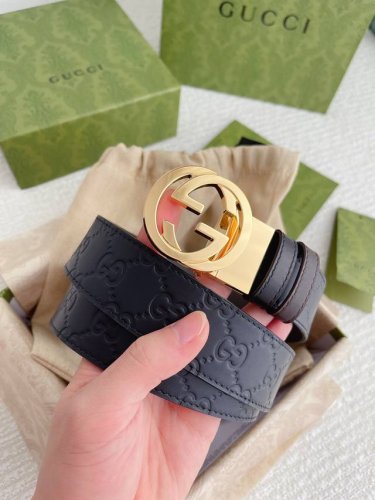 Comes With Full Packaging Gift Box. Gucci 3.7 Counter-Style Calfskin Embossed De