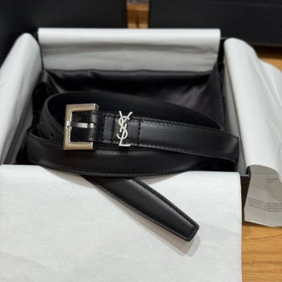 New belt from Teshengjia. This belt is made of top-grain calfskin, with double-s