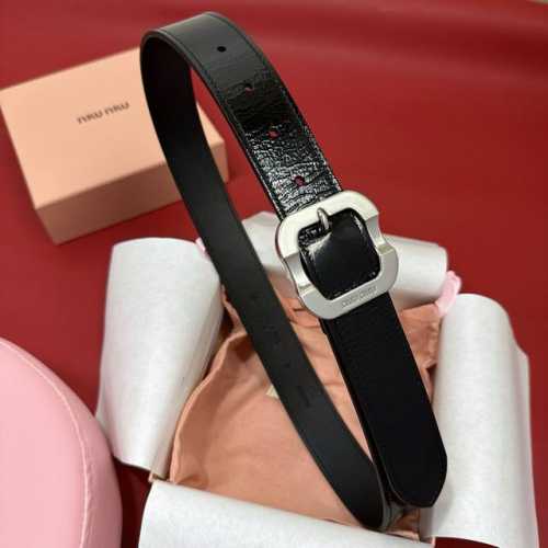 Miu Miu New Arrival From The Official Store. This Leather Belt Is The Perfect Ch