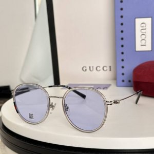 Gucc* Model: Gg1849S Size: 51 ports 20-145