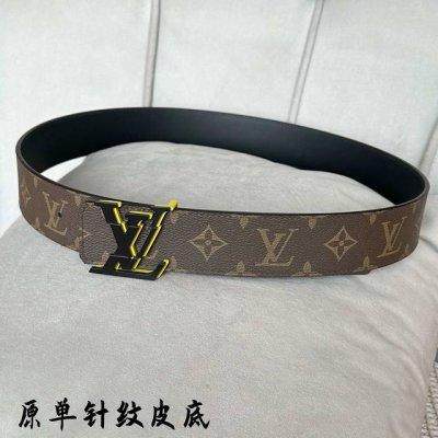 The latest upgraded version of the L0Uis Vuitt0N counter. Width 40mm. Exquisite