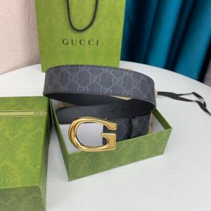 Comes with a full set of GUCCI gift box. Top quality, 40mm wide, newly upgraded