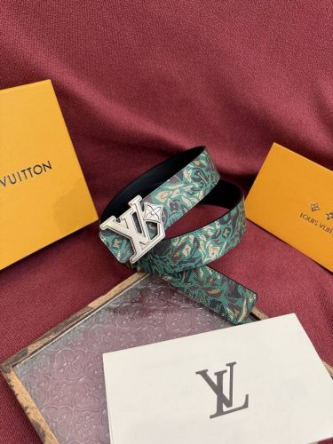 Lv Floral Camouflage 40mm Reversible Belt is a clever reinterpretation of a long