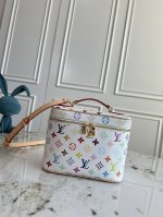 Original, 163C01 chip, 42263 black and white. This Nice Nano cosmetic bag is pa