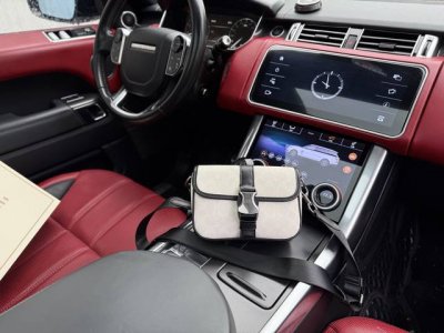 A new high-end Coach shoulder bag. This Coach League 19 classic printed canvas c