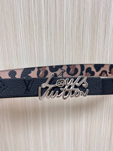 3.0 Imported double-sided calfskin leather with leopard print, calfskin sole, an