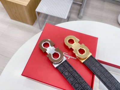 Salvatore Ferragamo Italy width 3.5cm exquisite buckle non-fading calfskin leath