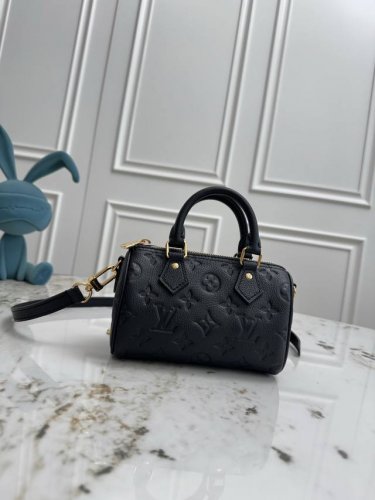 Top-grade original 163 chip. This Nano Sedy bag, M81456 in black and M82890 in a