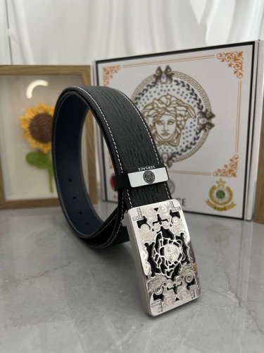 Product name: Versace. Versace Material: Original cowhide belt 100% first-layer