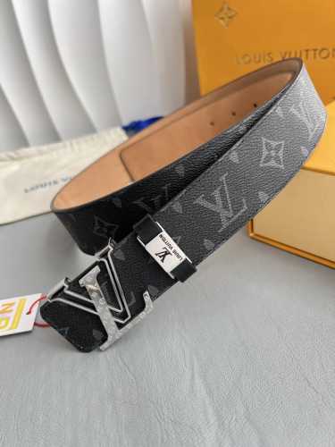 Product name: Lv..Louis..Vuitton belt original Model: Buckle, classic pure stee