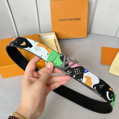 Original packaging L0Uis Vuitt0N counter's latest upgraded version. 40mm wide.