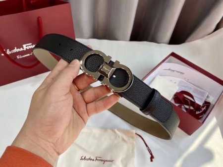 Gift This stylish double-sided belt from Salvatore Ferragamo features a two-tone - Click Image to Close