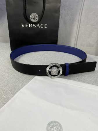 Width 4.0Cm Versace This Lychee-Grained Leather Belt Features A Striking Medusa - Click Image to Close