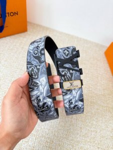 Product Name: Louis Vuitton Belt - Original Single Belt Model: Hook, Classic Pur