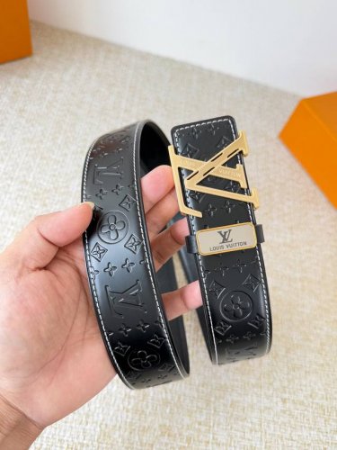 Product name: Lv..Louis..Vuitton belt original Model: Buckle, classic pure stee