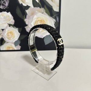 Special counter packaging Chanel Chanel's latest headband Little fairies hurry u