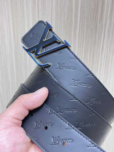 Special 4.0 New Model Of The Season, One Side Is Imported Calfskin, The Other Si
